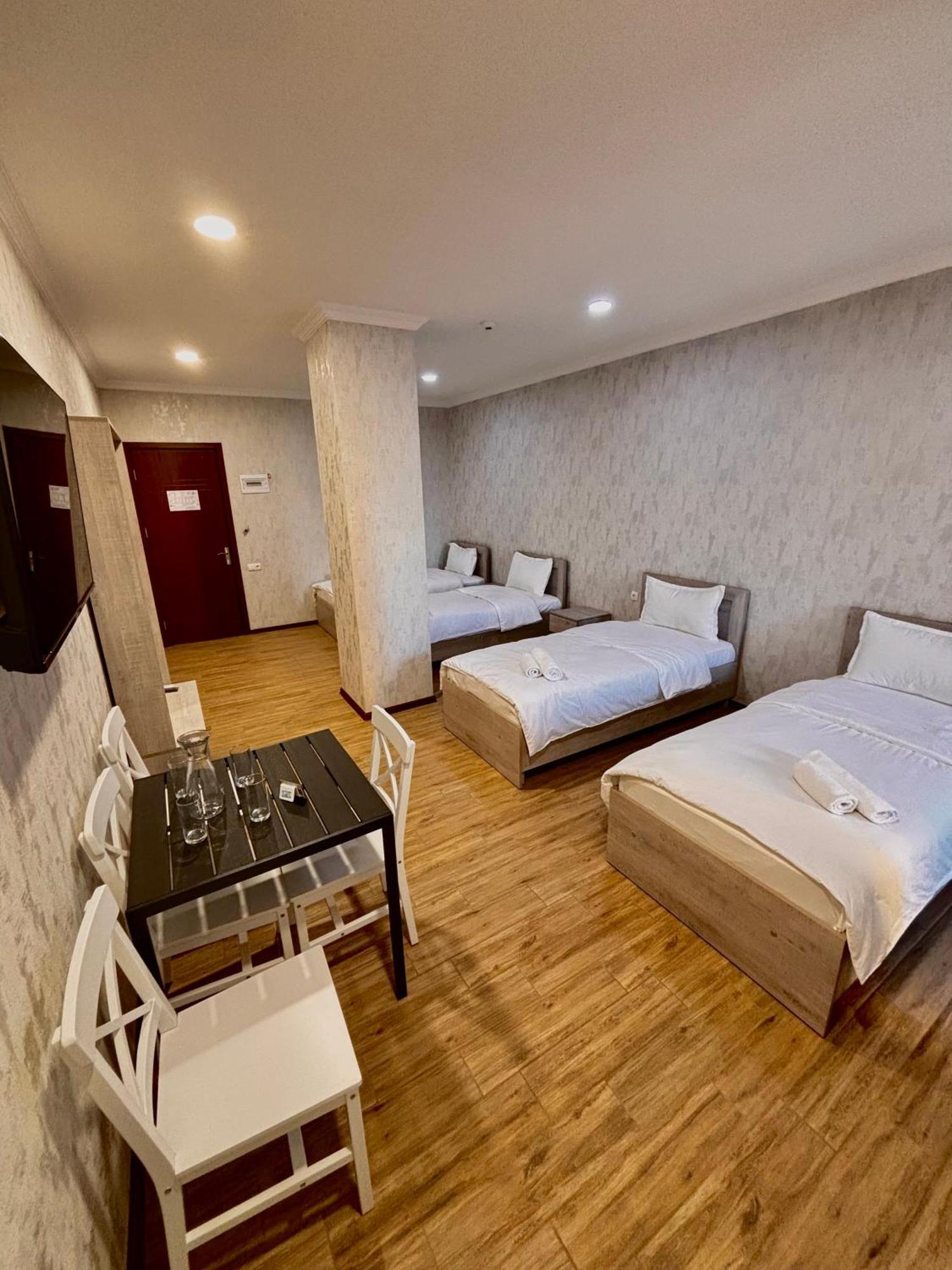 Solo Palace Rustavi  Exterior foto